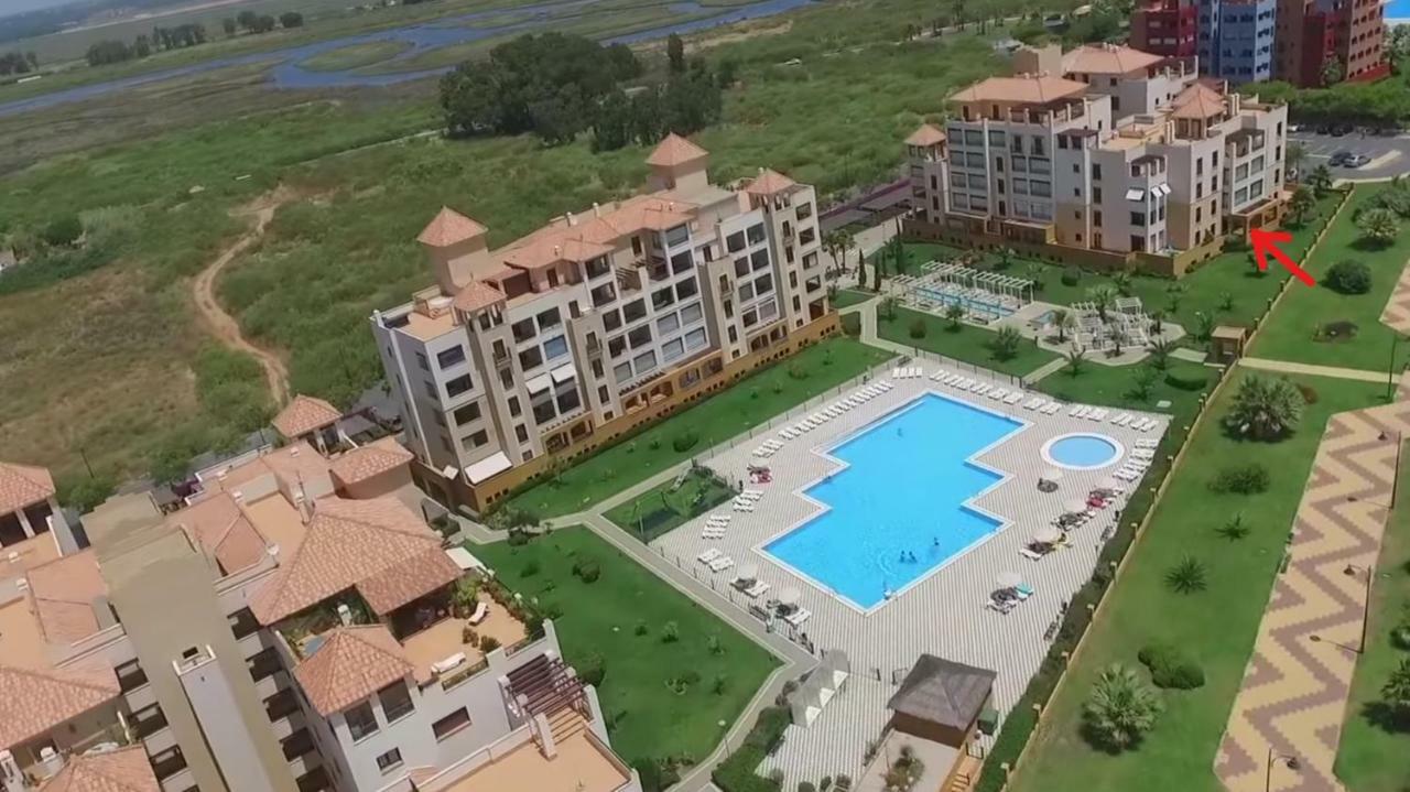 Apartamento Urbanizacion De Lujo En Primera Linea De Playa Isla Canela Exterior foto